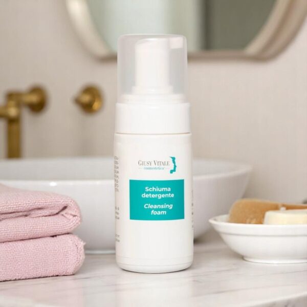 Schiuma detergente viso - mousse leggera per tutti i tipi di pelle Schiuma Detergente Viso - Detergente delicato in mousse