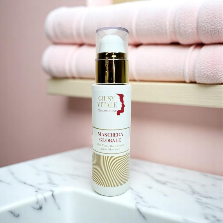 Trattamento viso intensivo con effetto tensore visibile. Riduce i segni della stanchezza per una pelle liscia e compatta.